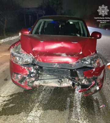 Кропивницькому зіштовхнулися Mitsubishi Outlander і Toyota  (ФОТОФАКТ)
