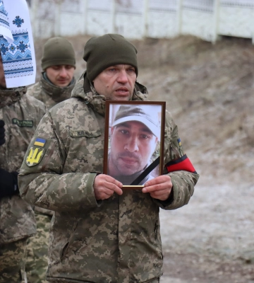 Тростянеччина попрощалася з героєм, який віддав життя за Україну