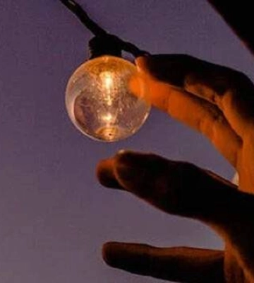 У Львівобленерго розповіли, за якими графіками вимикають світло