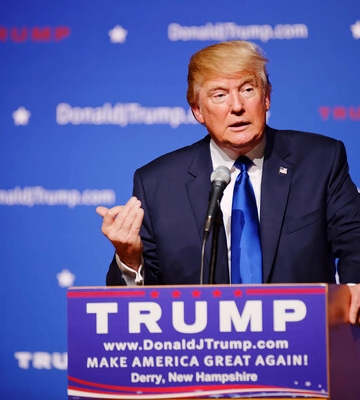 У передвиборчій промові Трамп розкритикував «радикальних демократів» та глузував із трансгендерів