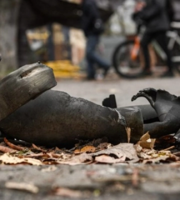 На Херсонщині ворог обстріляв цивільну інфраструктуру та житлові будинки Бериславського району