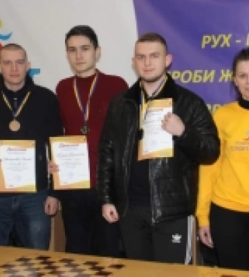 Шашки, дартс та баскетбол: у Луцьку пройшов фестиваль спорту