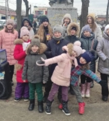Уперше – на бавовну: у Рожищі діти почали збір на дрони-камікадзе. ВІДЕО