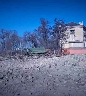 &quot;Превратили в лунную пустыню&quot;: когда восстановят разрушенный Мариуполь (видео)