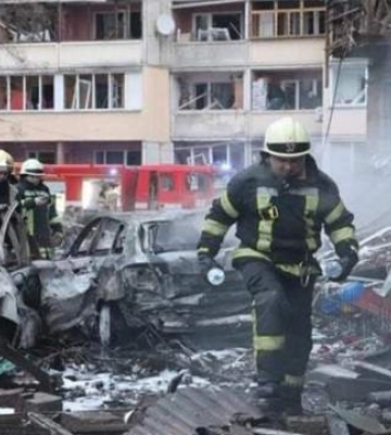 Россияне обстреляли Херсон: под массированным ударом оказалась областная больница