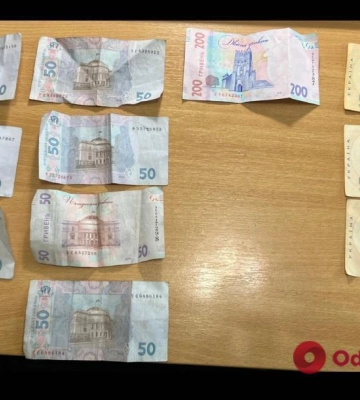 Одессит пригласил приезжего домой, а тот его ограбил