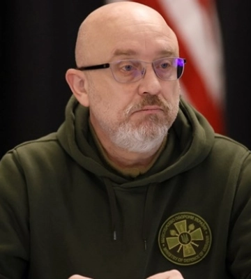 Резніков про Донбас: ситуація складна, але контрольована
