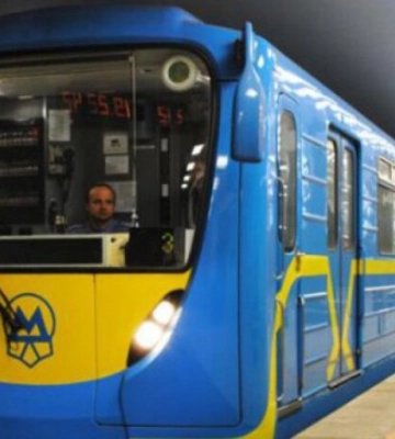 У Києві станції метро запрацювали по-новому: що змінилося