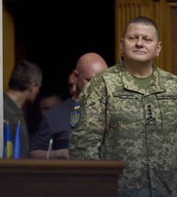 Перші особи держави вшанували Героїв Крут