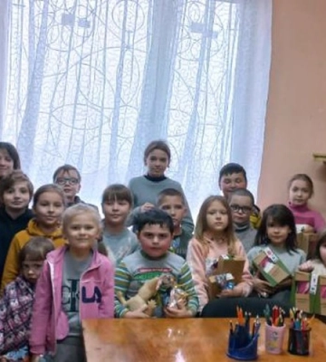 На Сумщине верующие УПЦ собрали гуманитарную помощь жителям пострадавших сел Харьковщины