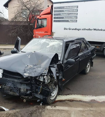 У ДТП на Північному постраждав 19-річний водій