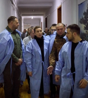 Зеленський разом із прем’єркою Данії відвідали поранених захисників у миколаївському шпиталі