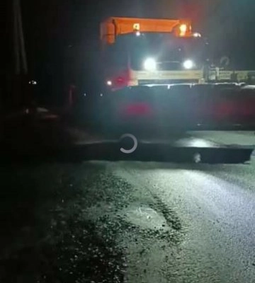 На автошляхах державного значення Закарпаття сніжить: працює спецтехніка