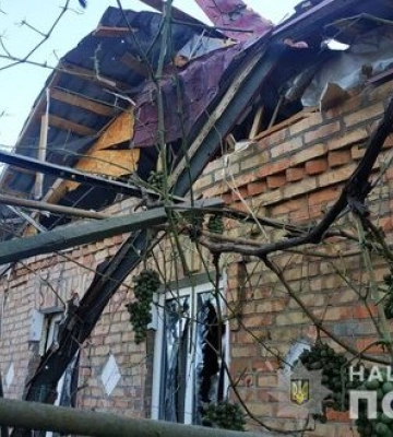 Війська РФ обстріляли Нікопольський район Дніпропетровщини: пошкоджено два приватні будинки