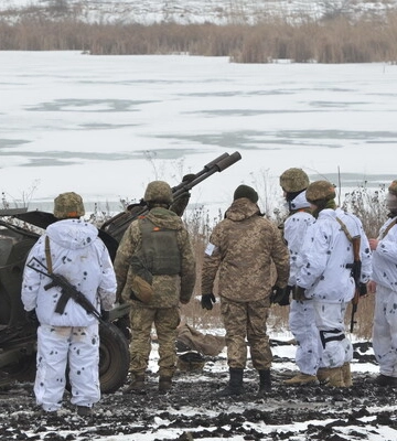 Переможні реляції з &quot;єдиного марафону&quot; не мають заслонити реальну ситуацію на фронті: боєць про Вугледар