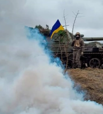 Російські окупанти ведуть наступальні дії на Лиманському та Бахмутському напрямках, зазнаючи великих втрат, - Генштаб