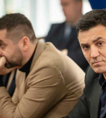 Тищенко пошел войной против Арахамии
