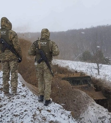 Прикордонники перетворили укриття окупантів на братську могилу під Бахмутом: 5 ліквідованих, є поранені, - ДПСУ