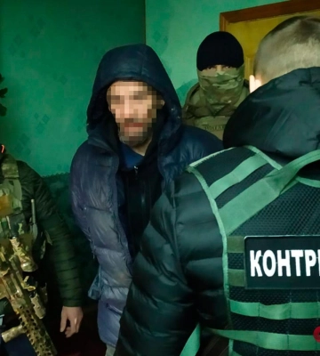 СБУ затримала «агентів проникнення» фсб рф, які «зливали» ворогу позиції ЗСУ та вербували нових інформаторів (відео)