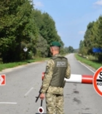 Сприяли чоловікам призовного віку у незаконному перетині кордону з Румунією: підозрюють двох закарпатців
