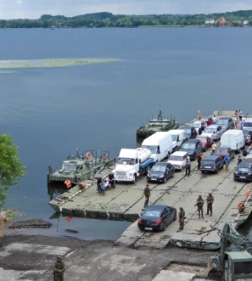 Ворожі ДРГ активізувалися у районі островів у гирлі Дніпра. За добу знищено мінімум 5 легкомоторних човнів із групами противника, - Генштаб
