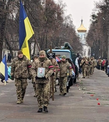 У Лебедині прощались із захисником України