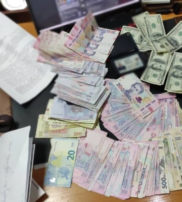 На Одещині поліцейський обклав даниною продавців риби (ФОТО)