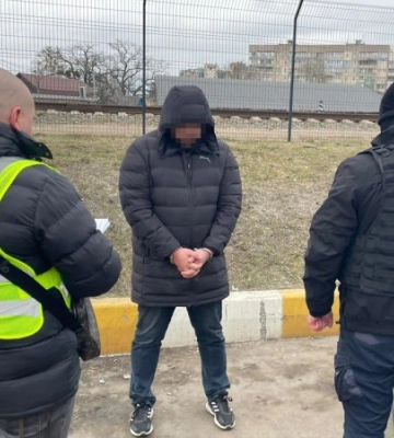 У Києві викрили схему незаконного виїзду призовників за кордон