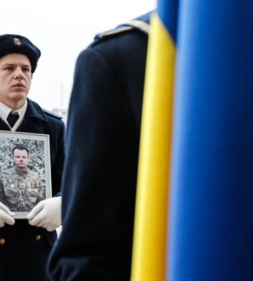 Загинув у березні, ідентифікували зараз. У Києві прощалися із «азовцем» Ігорем Линдюком