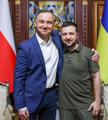 Дуда запропонував Зеленському прийняти капітуляцію Росії у Переяславі