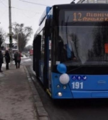 У Луцьку змінили графіки руху двох тролейбусних маршрутів