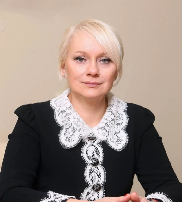 Керівниця податкової служби Києва складала бажання до золотої рибки