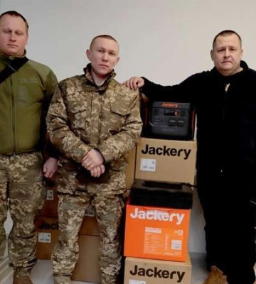 Дрони, радіостанції та інше устаткування: Дніпро продовжує забезпечувати технікою бійців на передовій