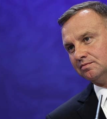 Дуда запропонував Зеленському прийняти капітуляцію Росії у Переяславі