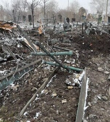 Россияне обстреляли кладбище в Краматорске, - мэр Гончаренко. ФОТОрепортаж