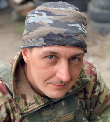 Захоплювався альпінізмом, полюванням, рибальством: завтра Львів прощатиметься з Єгерем