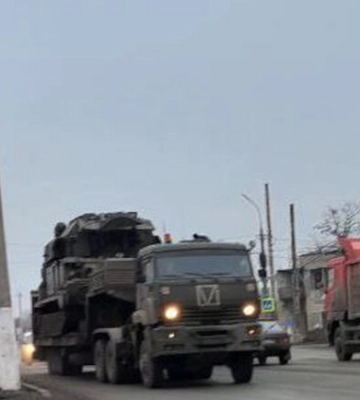 В сторону Бердянска поехала большая колона техники оккупантов