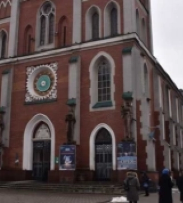 У Рівному історичну будівлю органного залу  прикрашатиме меморіальна дошка священнику