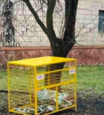На Дубенщині облаштовують майданчики для сортування сміття