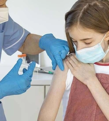 На Дніпропетровщині вакцинували понад 440 дітей від COVID-19