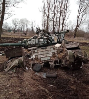 Боєць з Дніпра знищив танк окупантів та з побратимами зупинив ворожий наступ