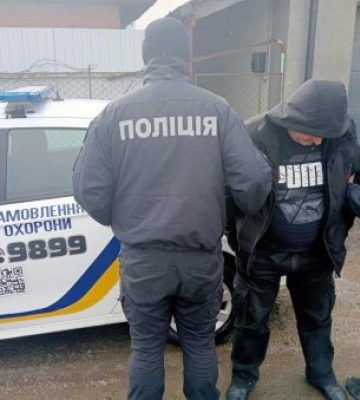 Завдяки «Тривожній кнопці» поліції охорони Закарпаття вдалось затримати крадія