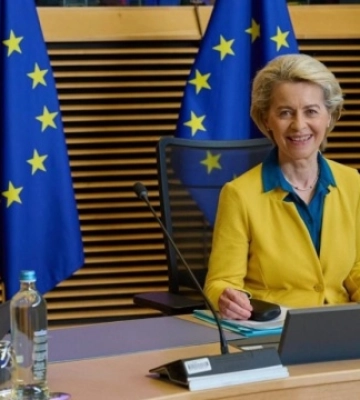 Урсула фон дер Ляєн із єврокомісарами прибула до Києва