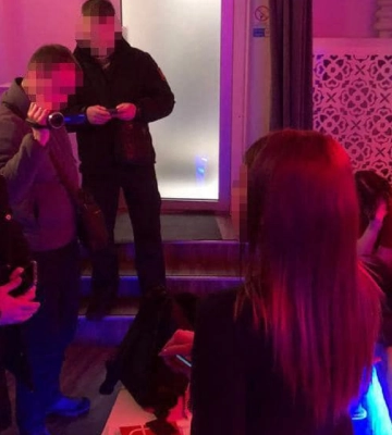 СБУ викрила топ-посадовців &quot;міграційки&quot;, які &quot;кришували&quot; проституцію у Дніпрі та по всій Україні