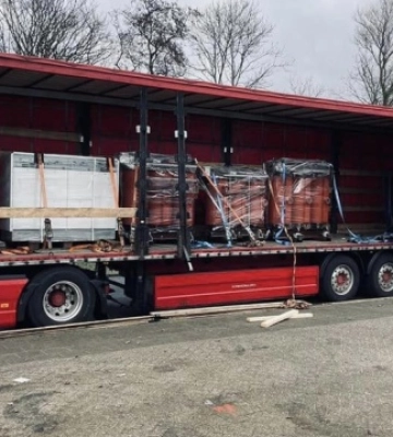 На Закарпаття партнери з Угорщини передали для "Пунктів незламності" 14 генераторів