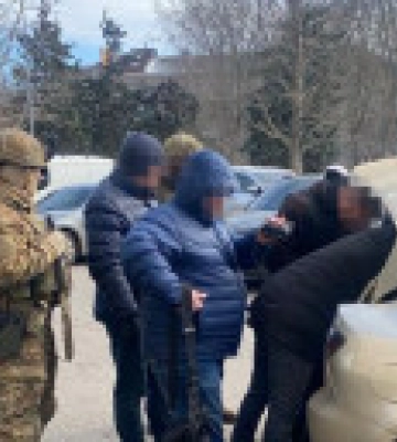 Вимагав гроші з підприємців: затримали чиновника Одеської ОВА