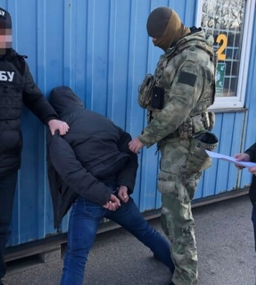 Требовали деньги и угрожали физической расправой: в Днепре действовала опасная группировка