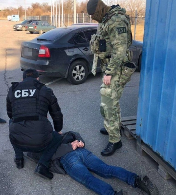В Днепре обезвредили преступную группировку, терроризировавшую местных жителей