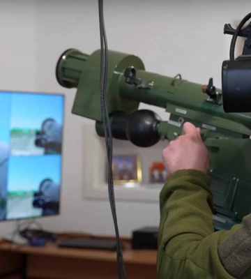 Військові ППО Захід одержать зі Львова два VR-тренажери