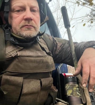“Мій рахунок ще не закрито”: поранений під Бахмутом снайпер збирає гроші на нову гвинтівку